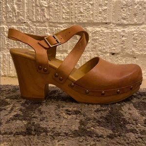 Korks Wedge Clog Heel (Leather & Wood) Size 8